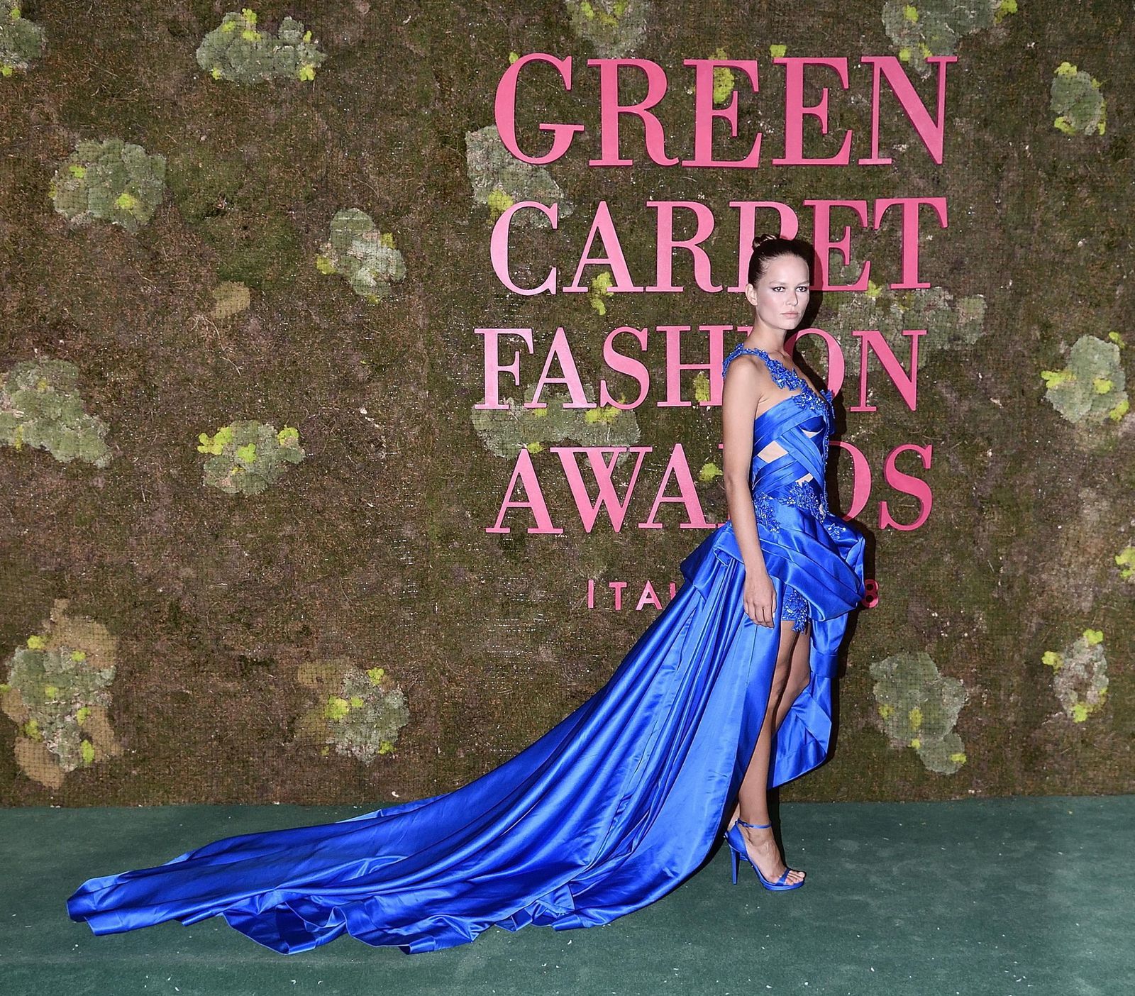 Los looks de los Green Carpet Fashion Awards