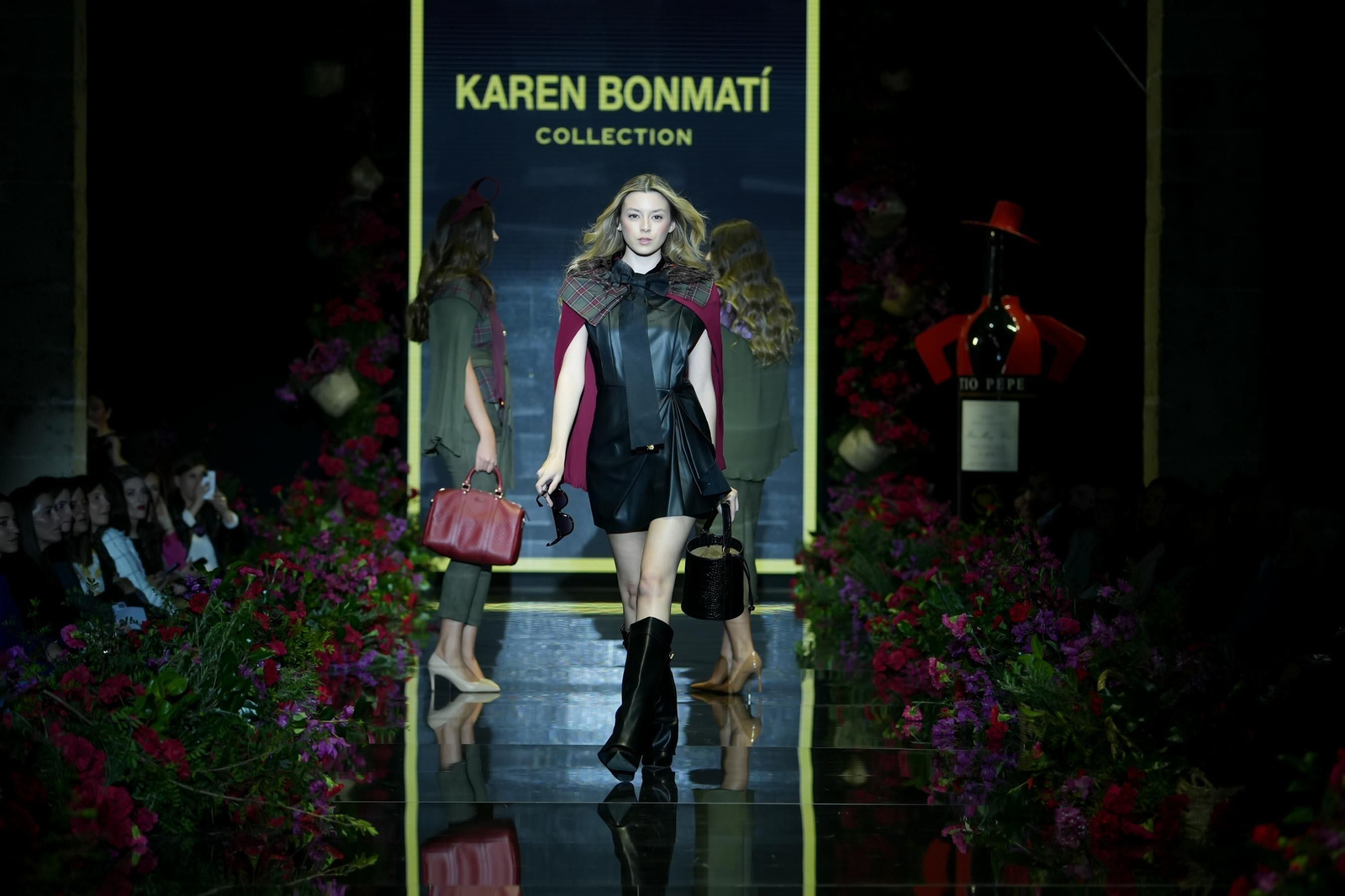 Desfile de Karen Bonmatí en la Pasarela Flamenca Tío Pepe Jerez 2024