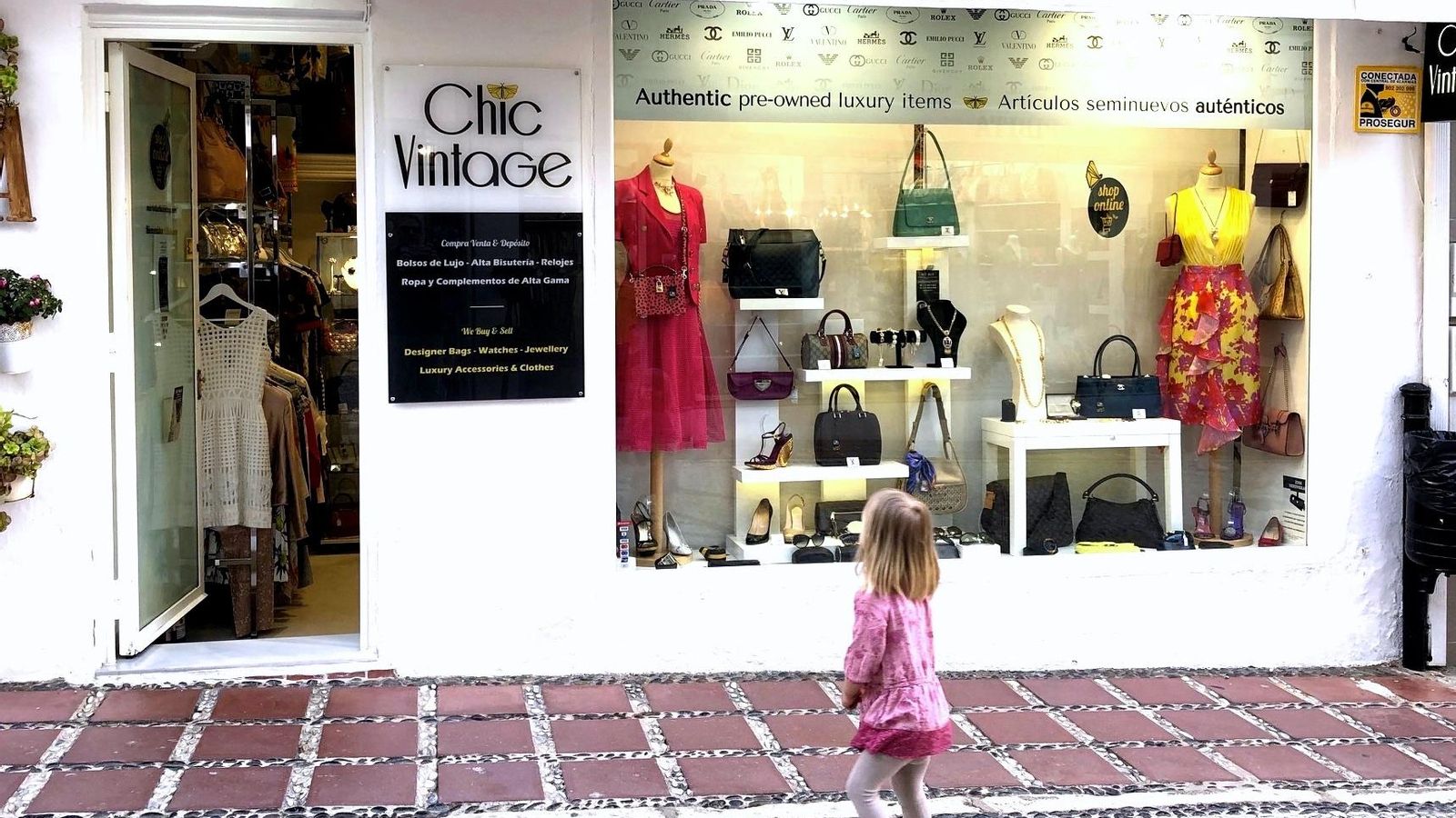 En Chic Vintage Marbella son especialistas en la compraventa de artículos de lujo.