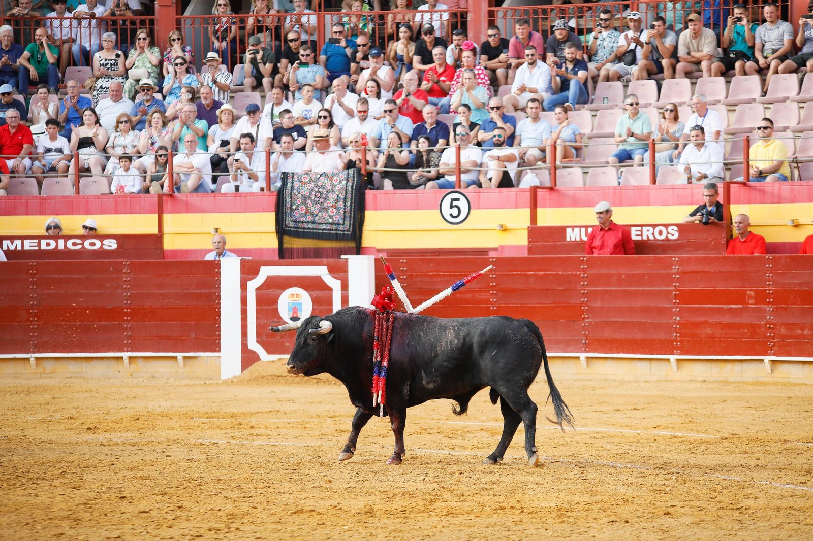Imágenes de la corrida de toros en Roquetas de Mar