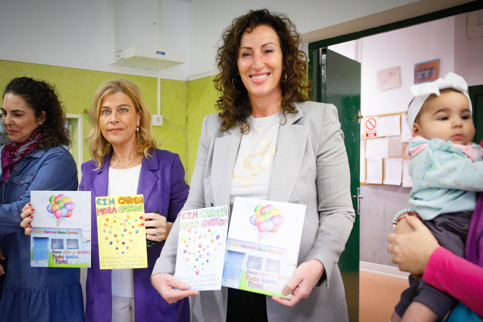 Imágenes del inicio de curso en la Escuela de Madres de Los Almendros