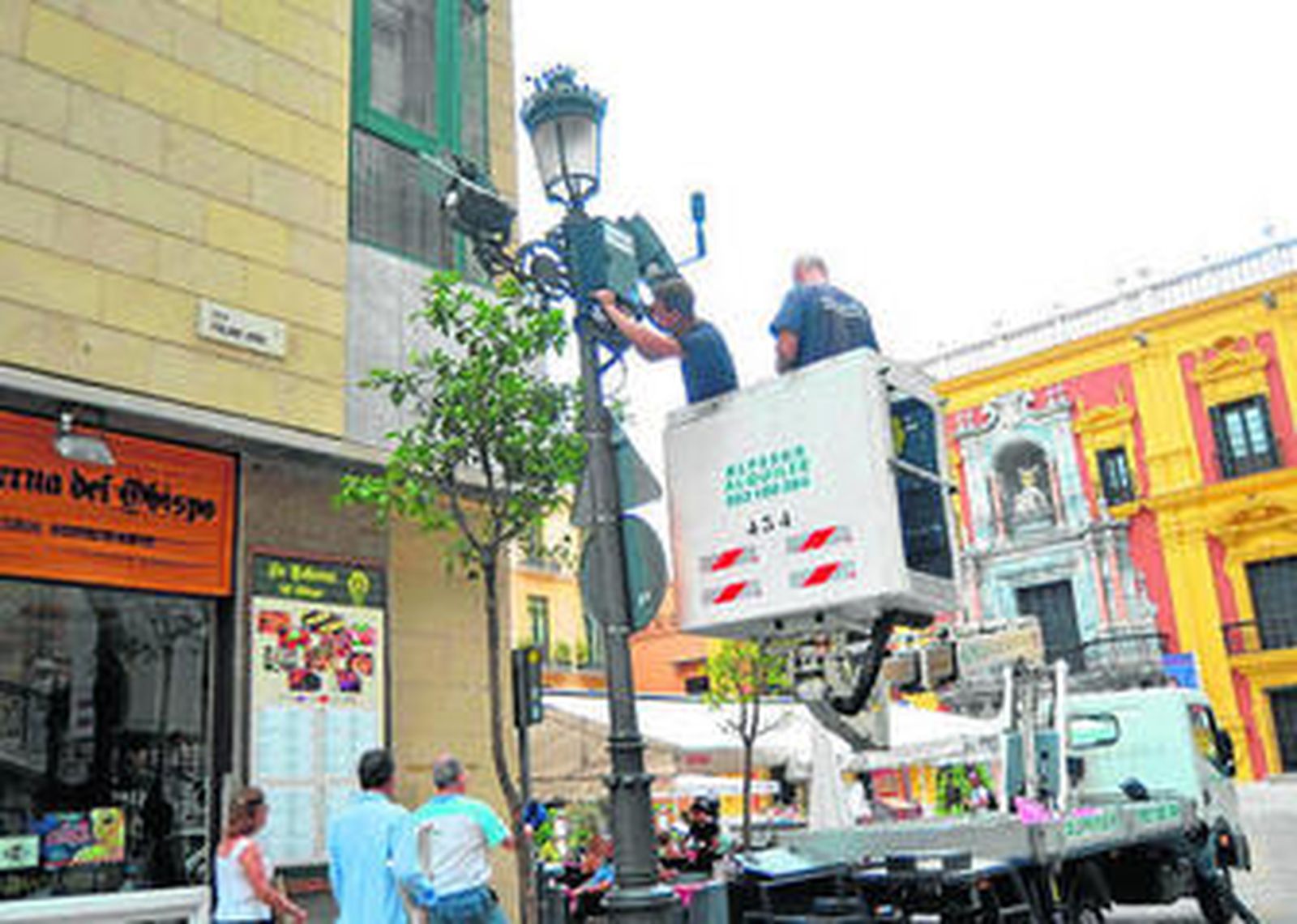 Instalación de los sonómetros para las mediciones realizadas durante 2015.