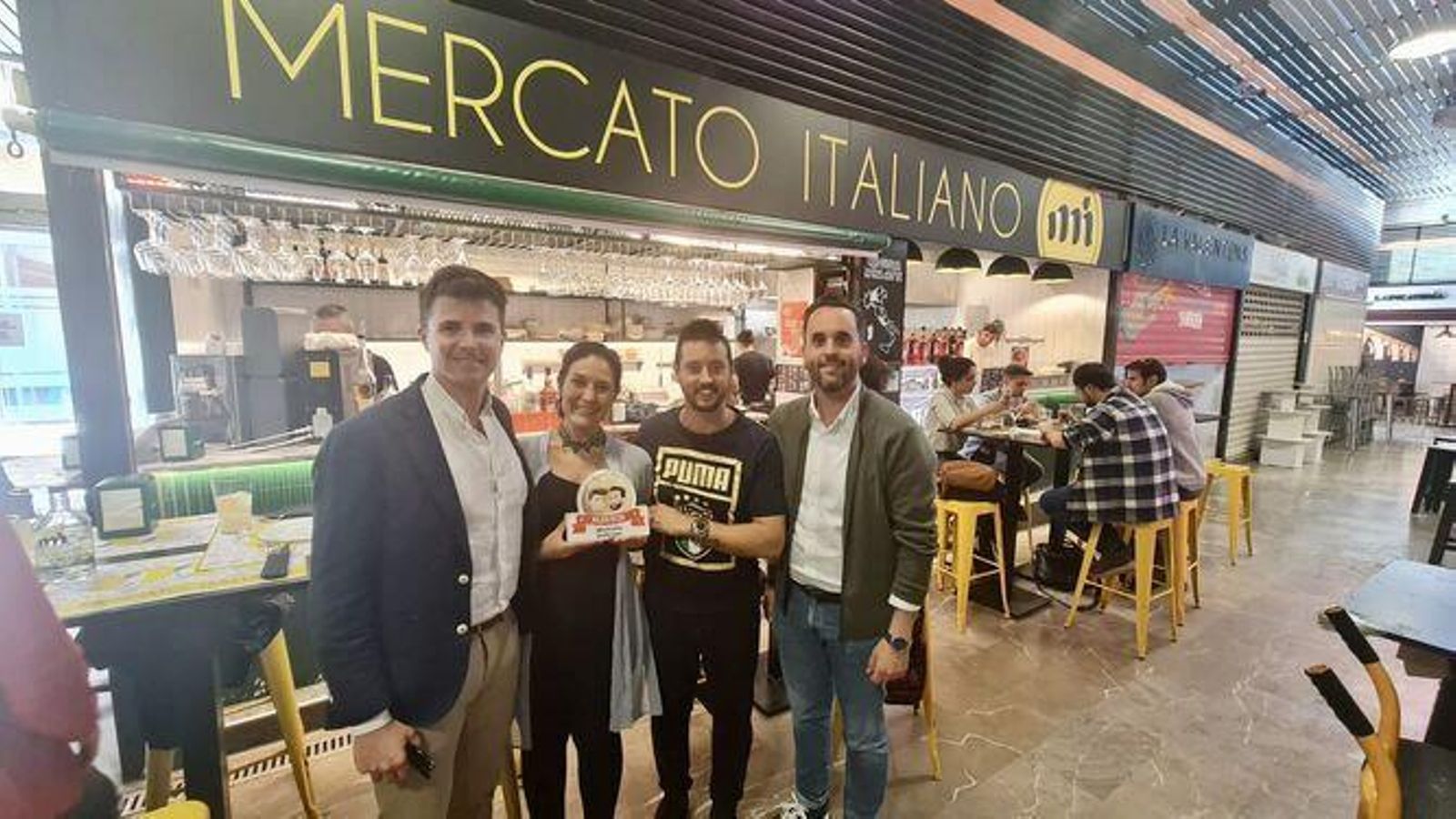El restaurante 'Mercato Italiano' recibe un premio por la mejor pizza margarita de Granada