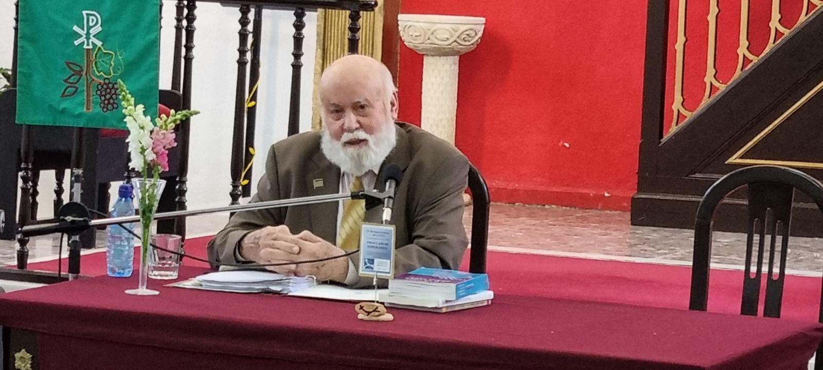 Conferencia en San Fernando sobre la historia del protestantismo en Cádiz a cargo de Gabino Fernández.