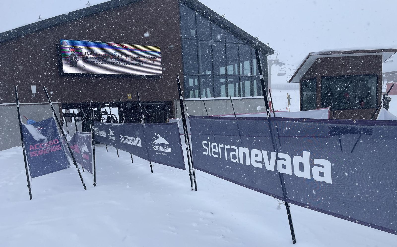 Las mejores imágenes de la primera gran nevada en Sierra Nevada