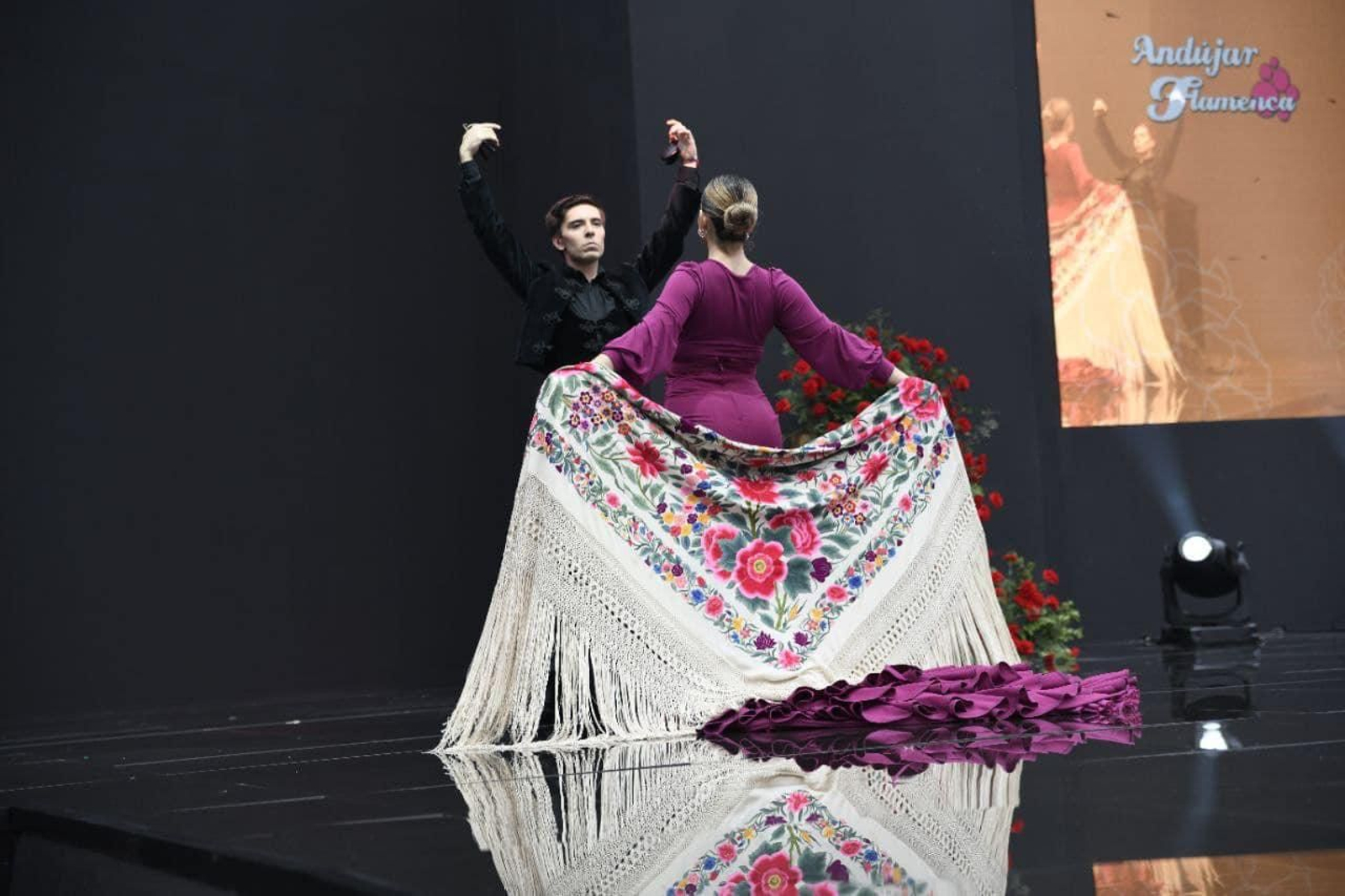 Lo mejor de Andújar Flamenca, moda de alta costura, en imágenes