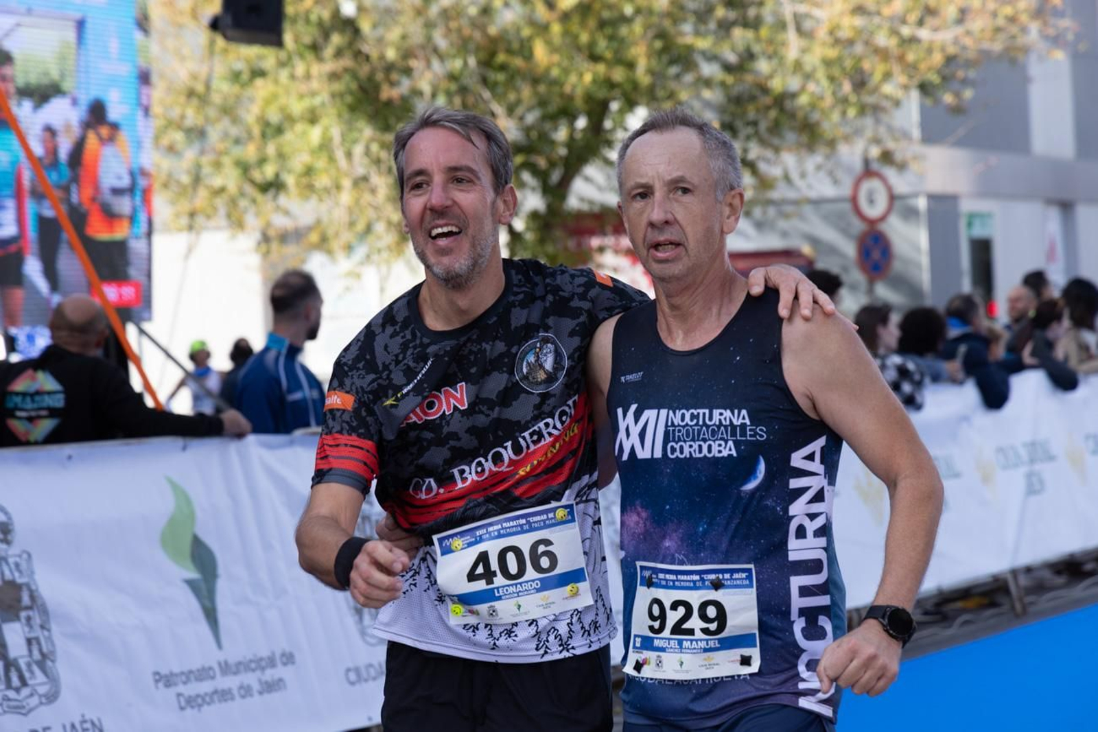 En imágenes: multitudinaria e histórica XXIX Media Maratón 'Ciudad de Jaén' y 10k en memoria de Paco Manzaneda