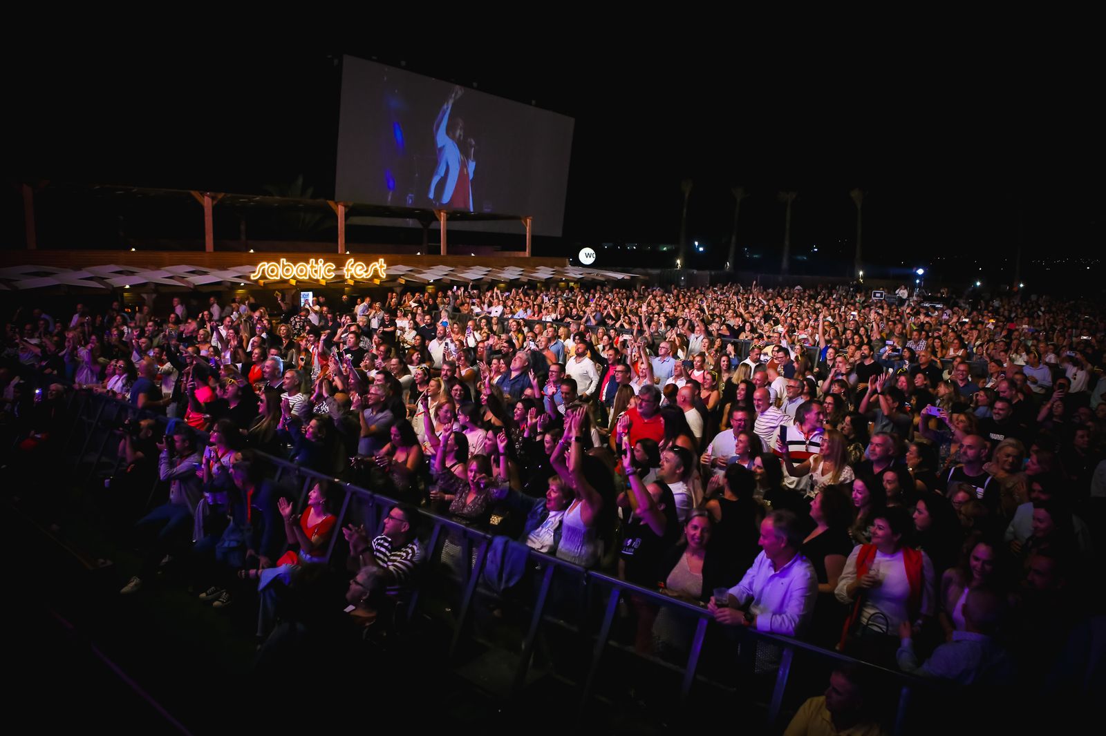 Todas las fotos de la "gran quedaba EGB"