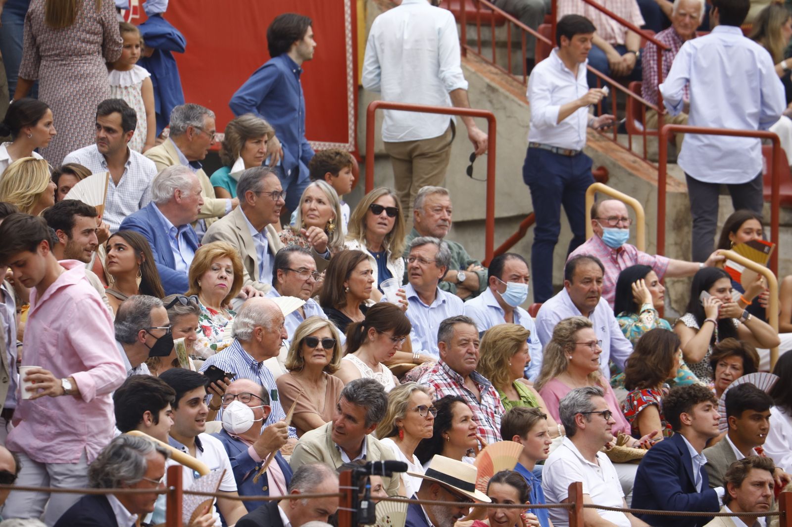 La corrida mixta de Diego Ventura, Morante de la Puebla y Pablo Aguado en Córdoba, en imágenes