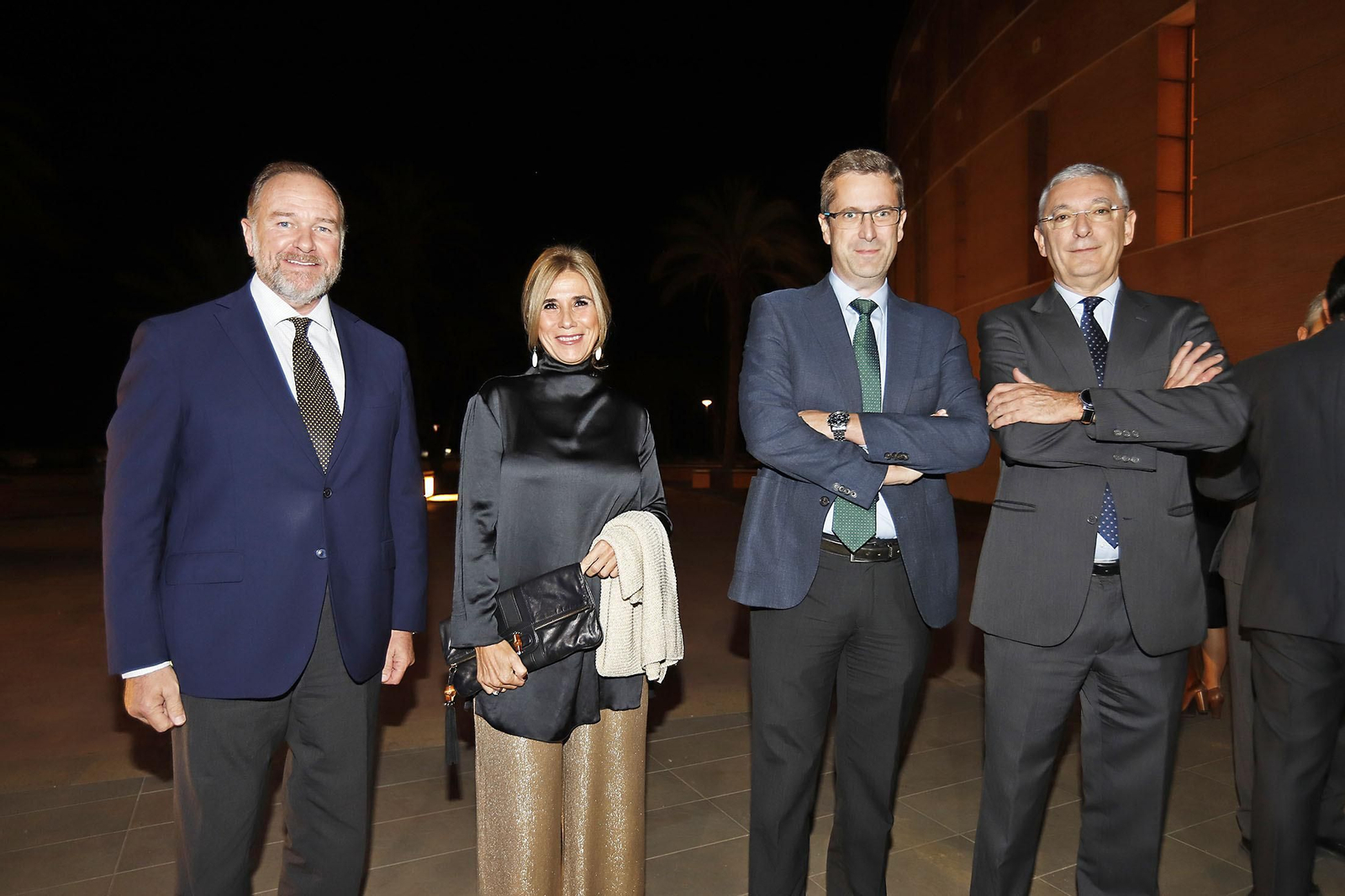Imágenes de la recepción a los invitados a la gala del 40 aniversario de Huelva Información