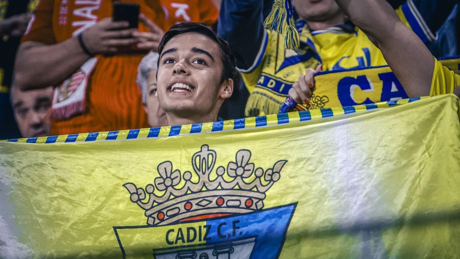 Búscate entre las imágenes del partido Cádiz Cf - Sevilla