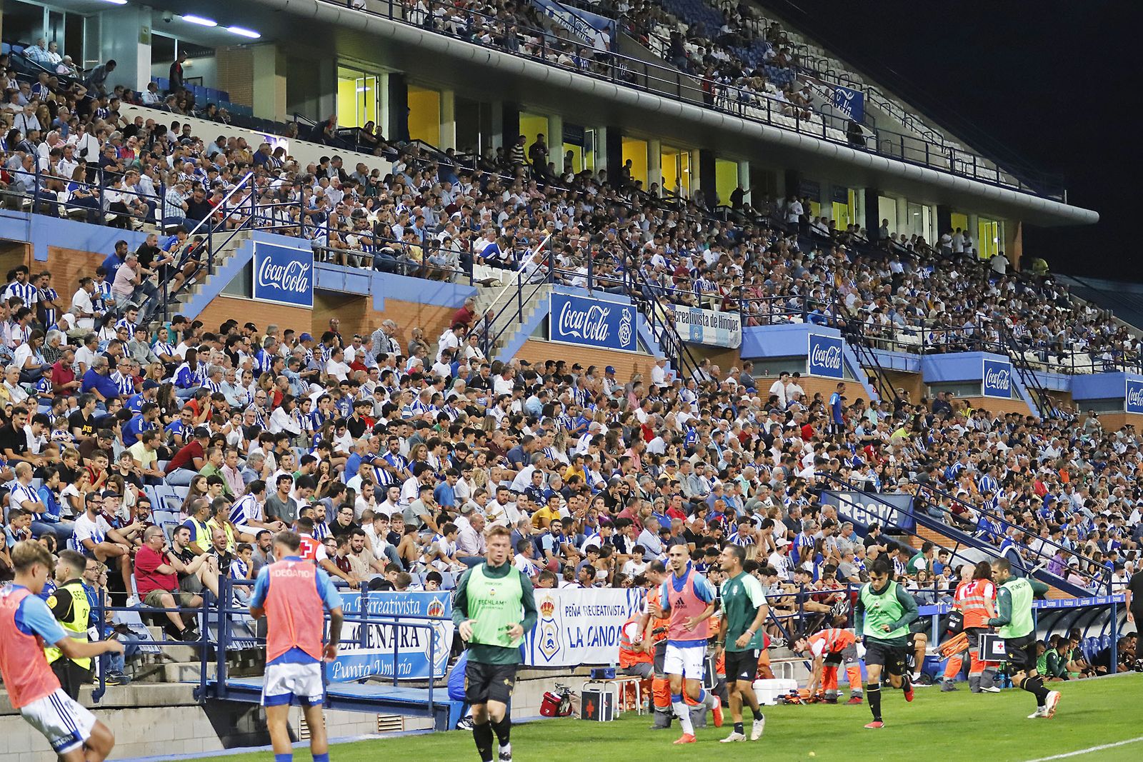Imágenes del ambiente en el encuentro entre el Recreativo de Huelva y el CD Castellón