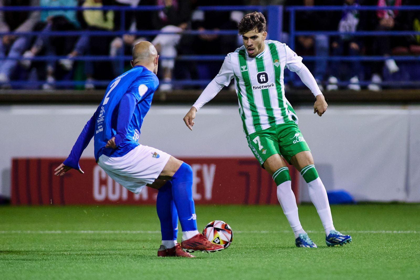 Abde, en un lance del partido de la primera ronda ante el Hernán Cortés.