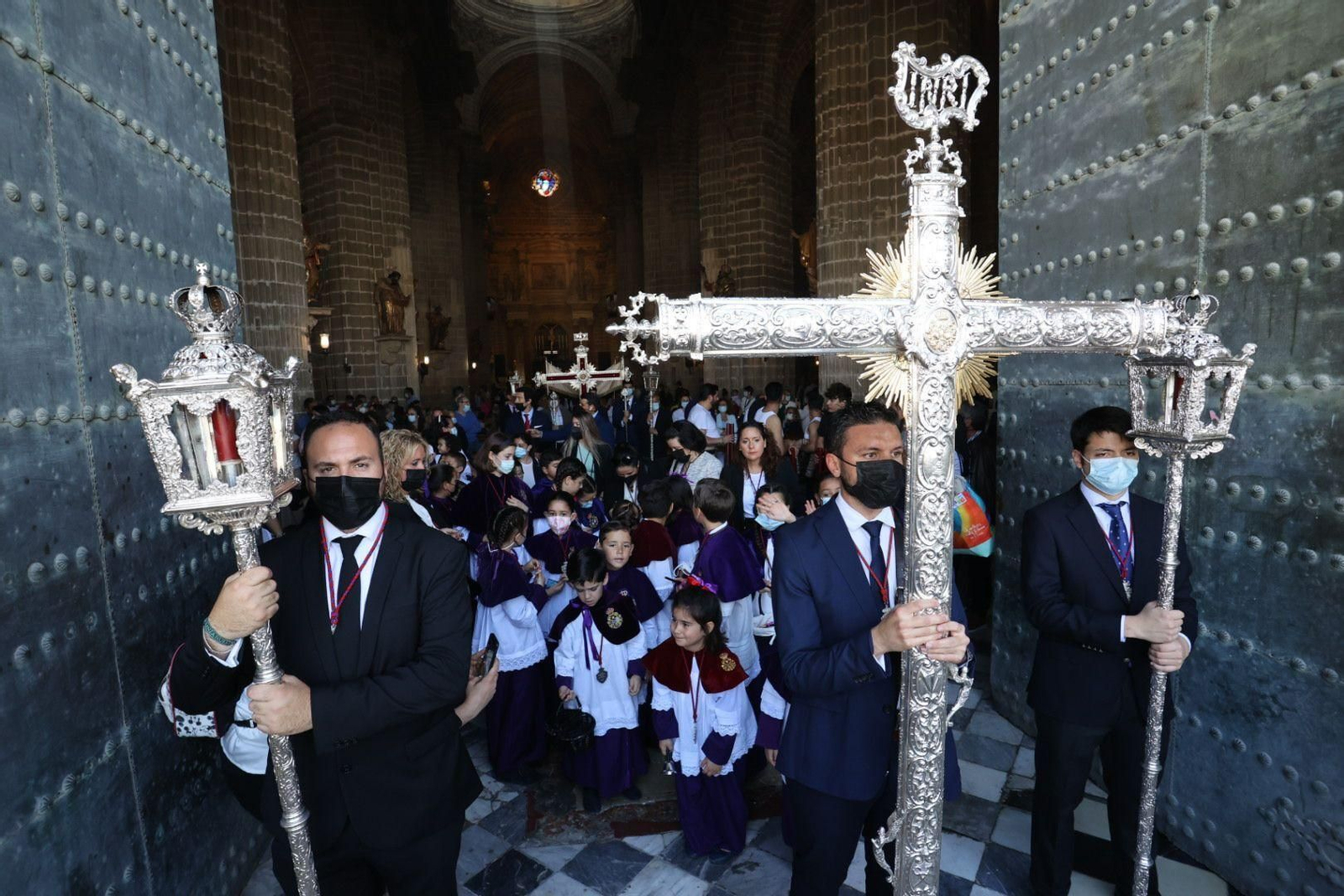 Las imágenes de regreso de las hermandades de la Sed, Candelaria, Paz y Clemencia a sus templos