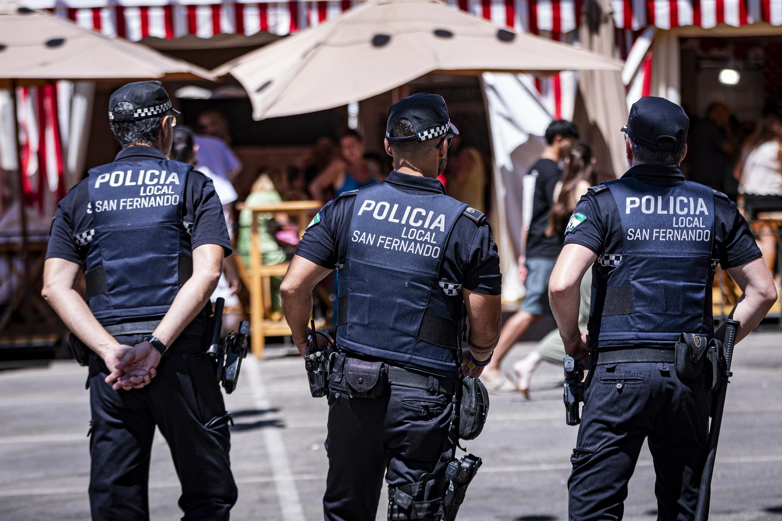 Búscate en las imágenes del Día de la Mujer de la Feria del Carmen y de la Sal de San Fernando
