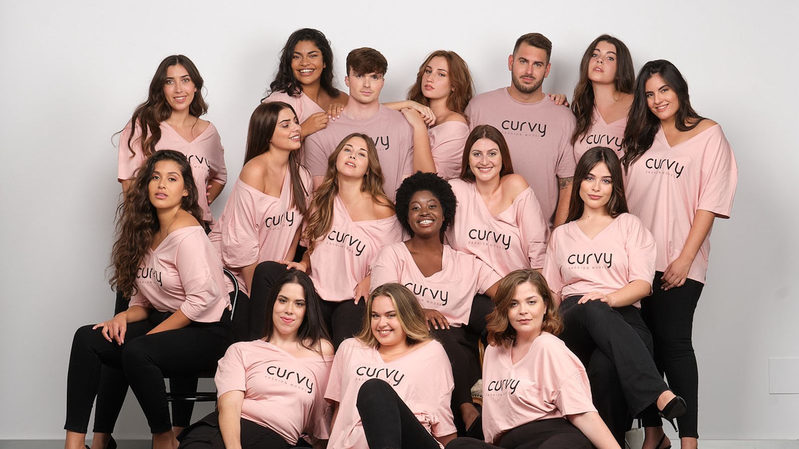 Las finalistas de este certamen que se celebra en Sevilla.