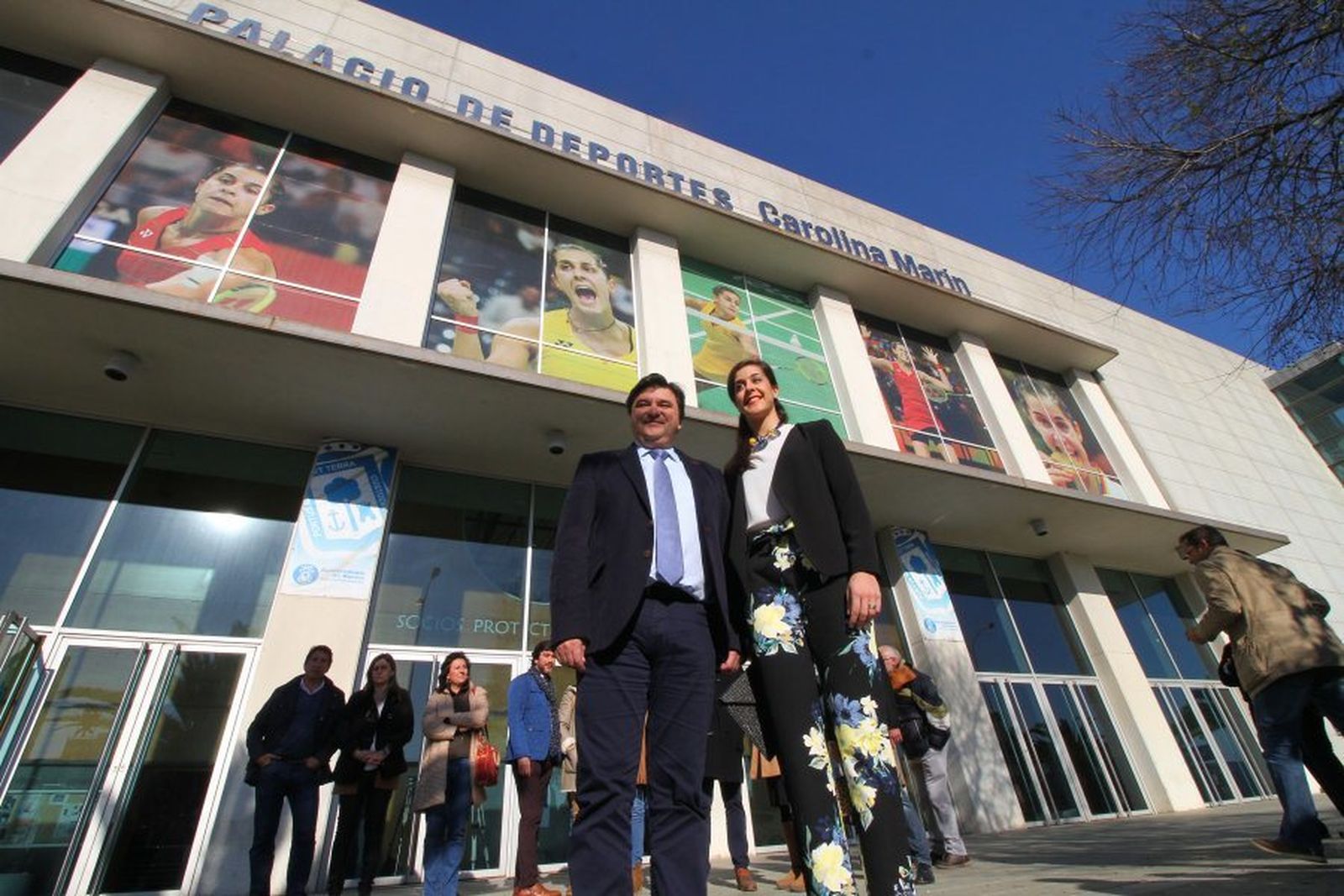 Inaugurado el nuevo nombre del Palacio de Deportes Carolina Marín