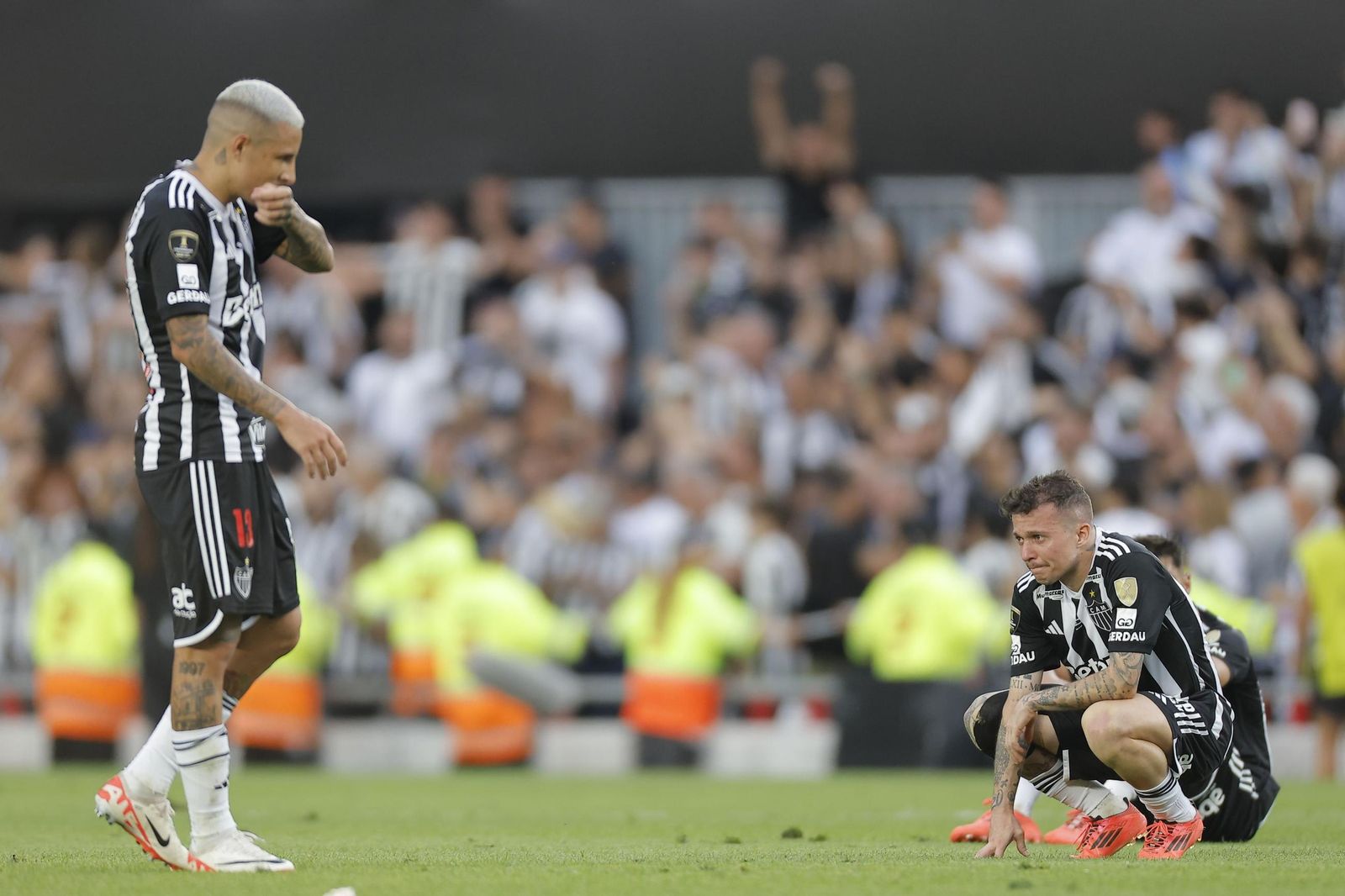Las fotos de una final de la Libertadores histórica; Botafogo, campeón con 10, ante Atlético Mineiro