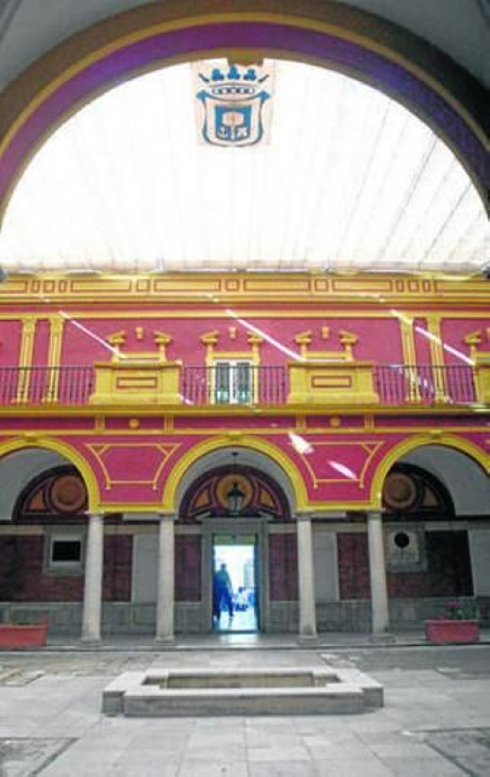 Patio del edificio consistorial de la Plaza de la Constitución.