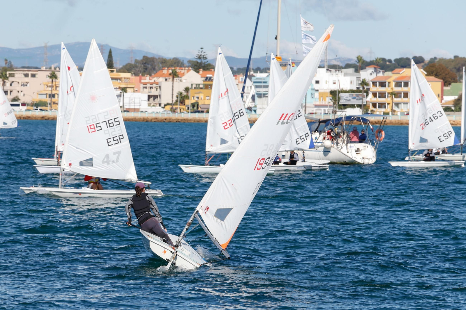 Las fotos de la Copa de Andalucía de vela de ILCA 4 e ILCA 6, en La Línea