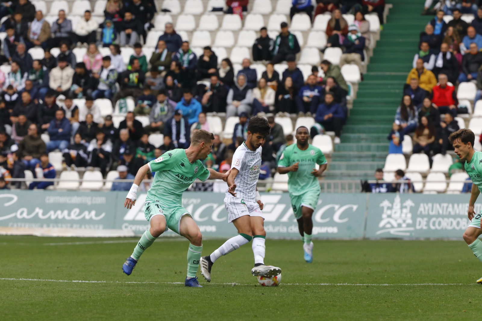 La victoria del Córdoba CF ante la Cultural Leonesa, en imágenes