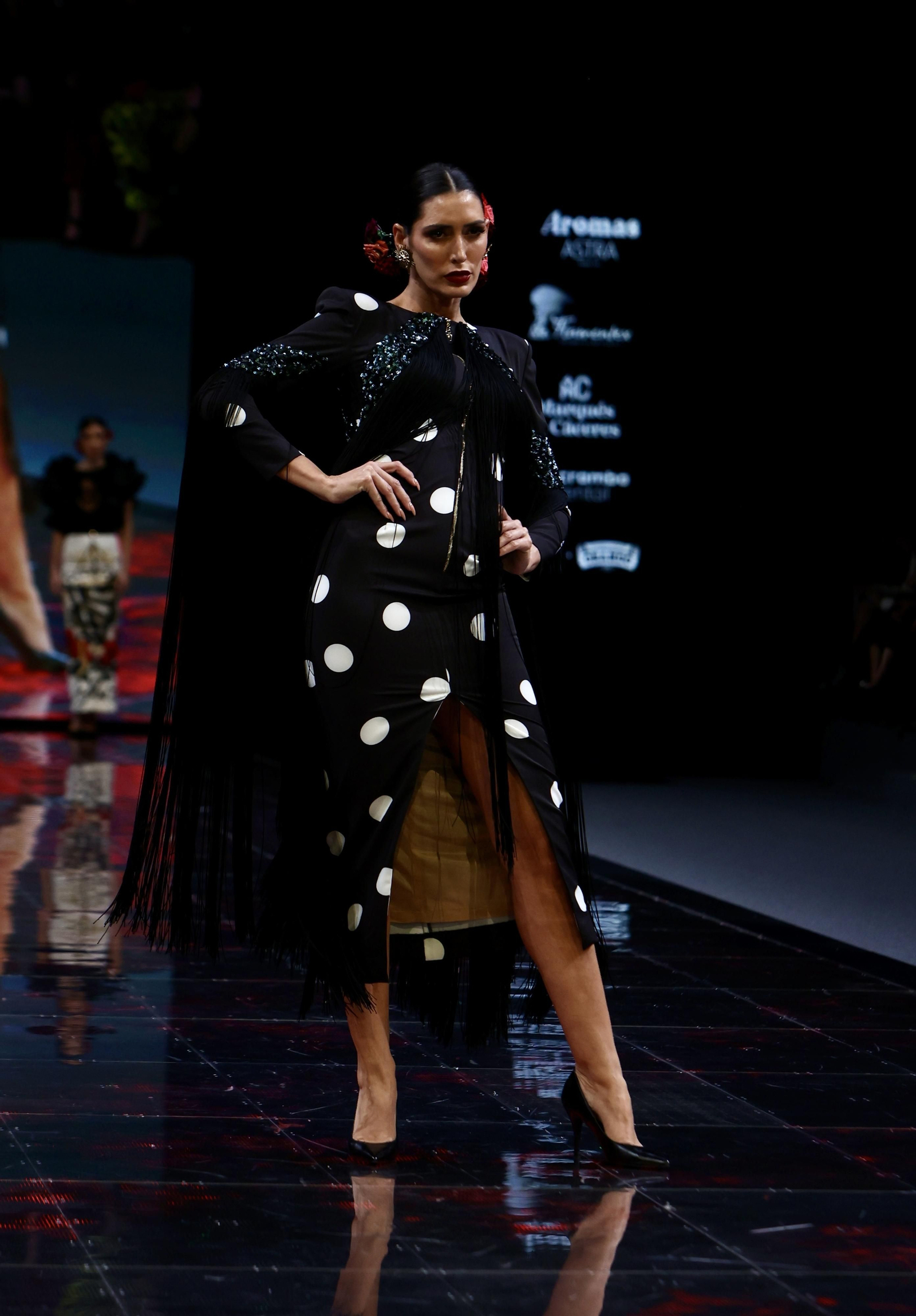 Desfile de Verónica De la Vega en SIMOF, todas las fotos