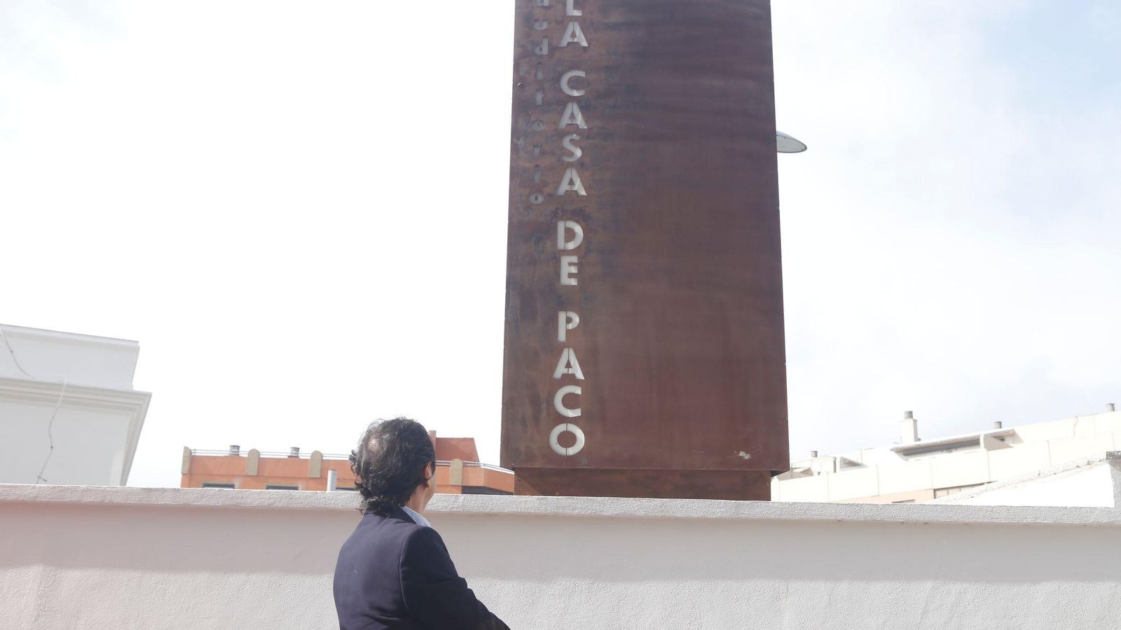 José Luis Lara, junto al centro de Interpretación. José Luis Lara, junto al centro de Interpretación.