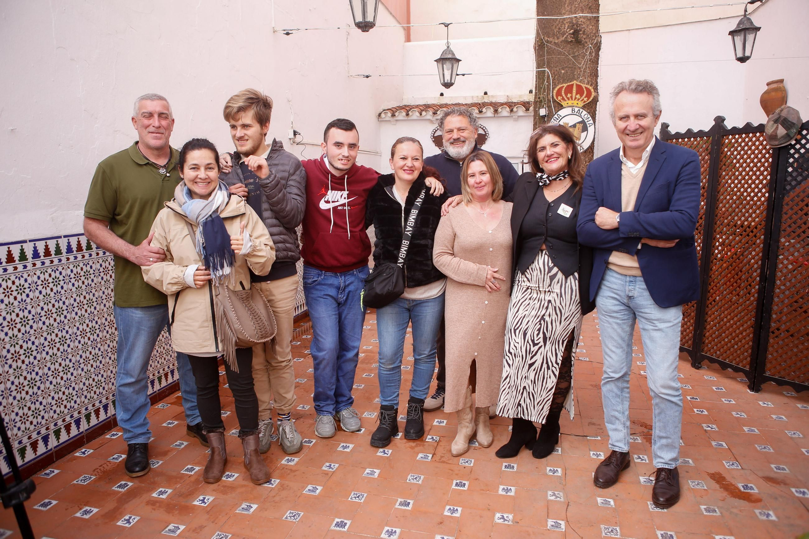 Las fotos de la entrega de medallas de la Asociación Fuerte de Santa Bárbara a la Peña Balona y Julio Vega