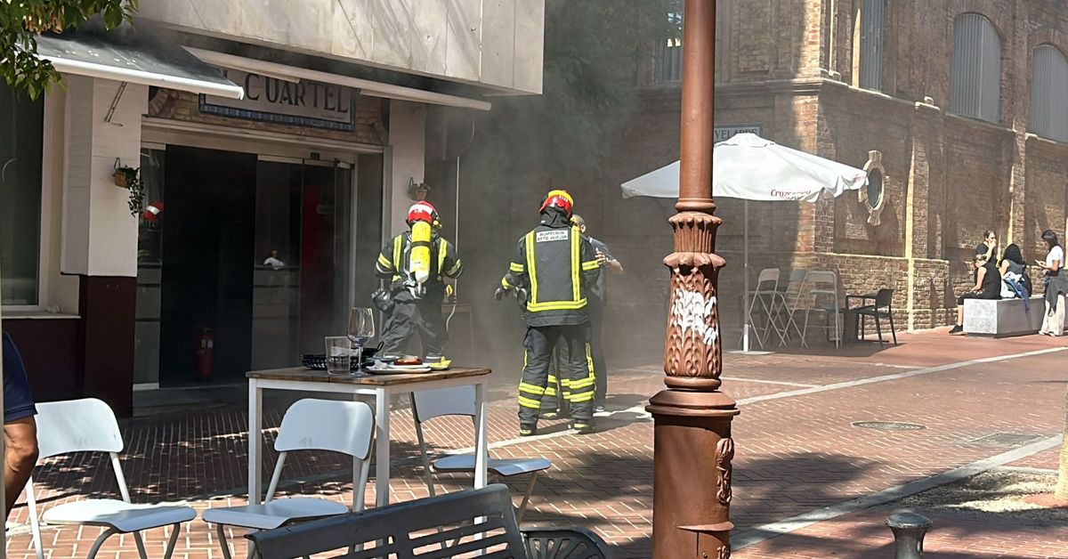 Susto en Huelva por un incendio en el centro: sale ardiendo la cocina ...