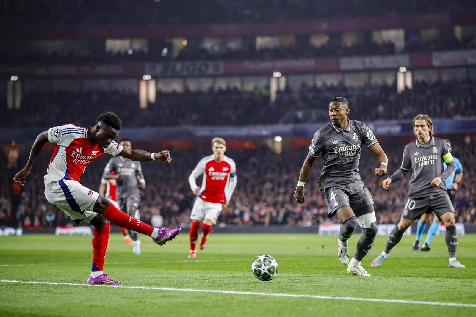 Las mejores fotos del Arsenal - Real Madrid