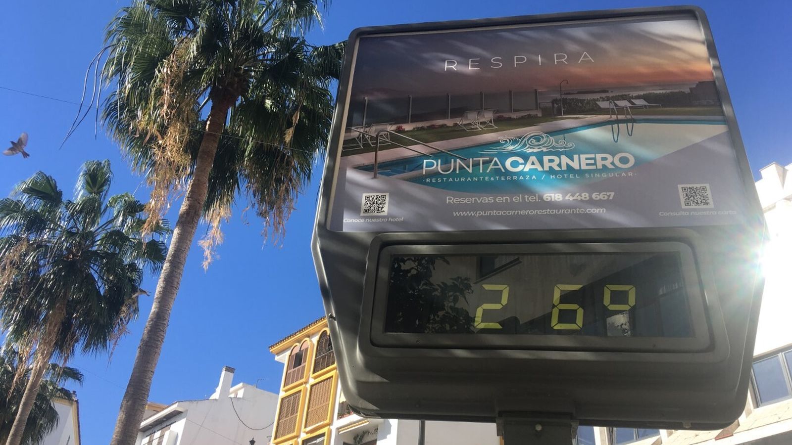 Termómetro de la Plaza Alta antes de las dos de la tarde.