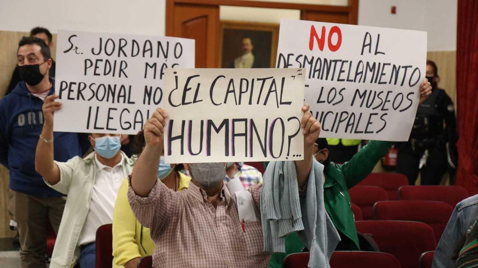 Un momento de la protesta de los trabajadores de los museos municipales.