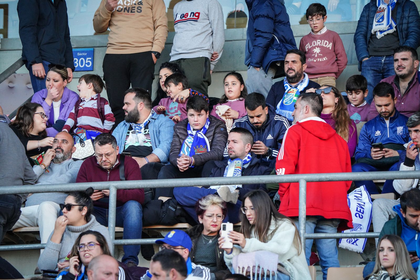 Búscate en el partido del Xerez CD - Gerena