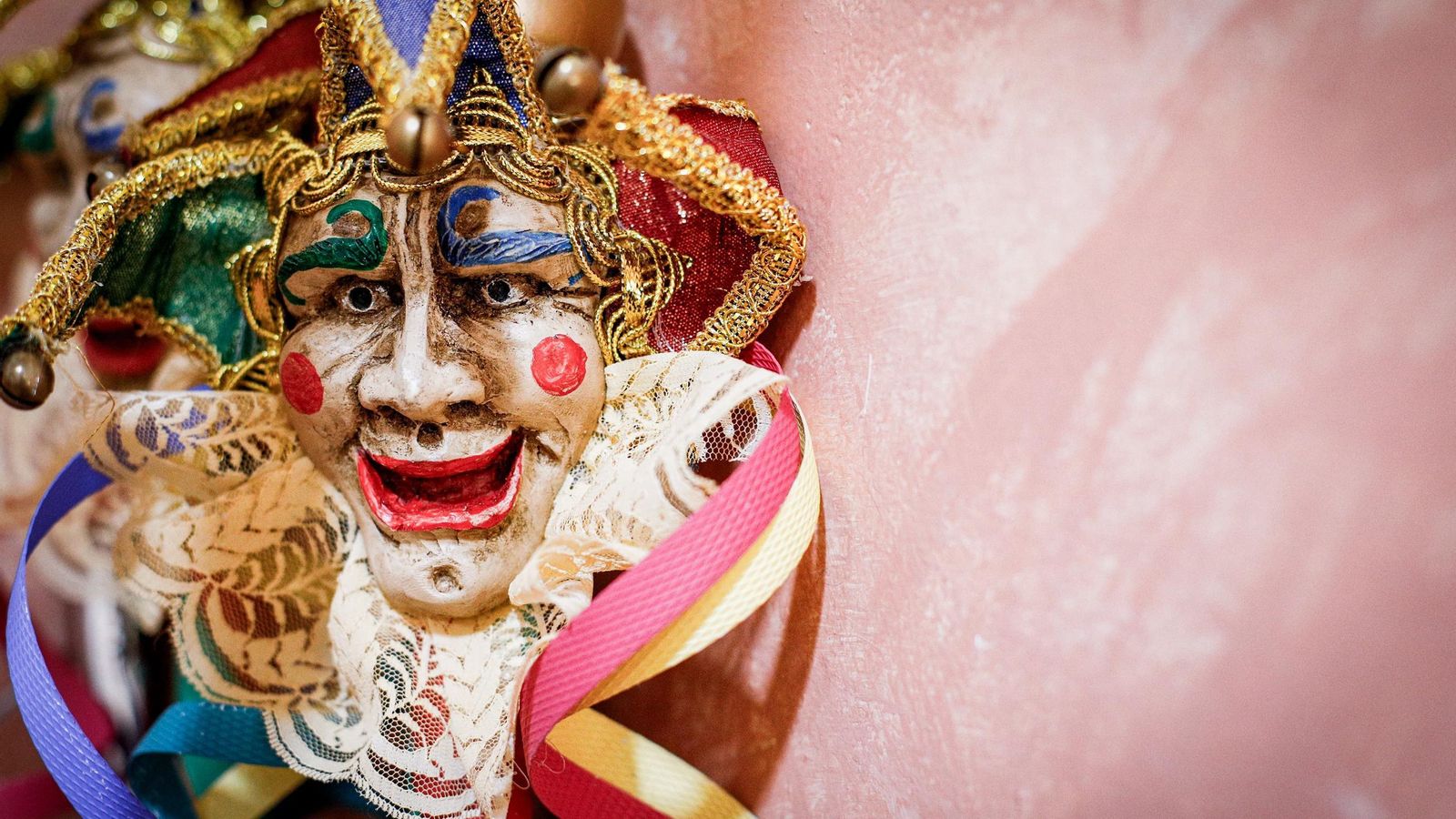 Búscate entre las mejores imágenes de la primera sesión de cuartos de final del COAC 2025