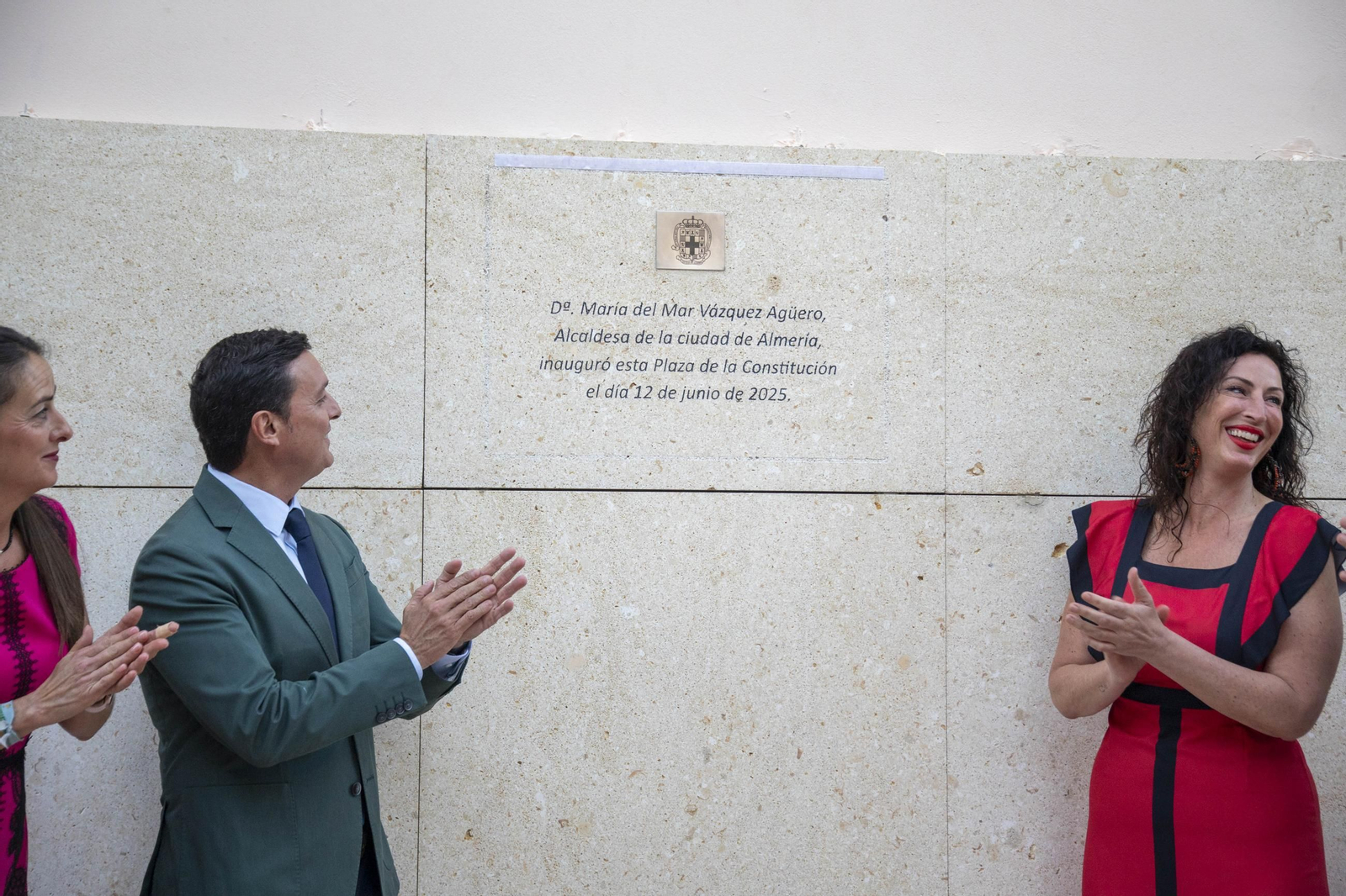 Las imágenes de la inauguración de la Plaza de la Constitución en Almería