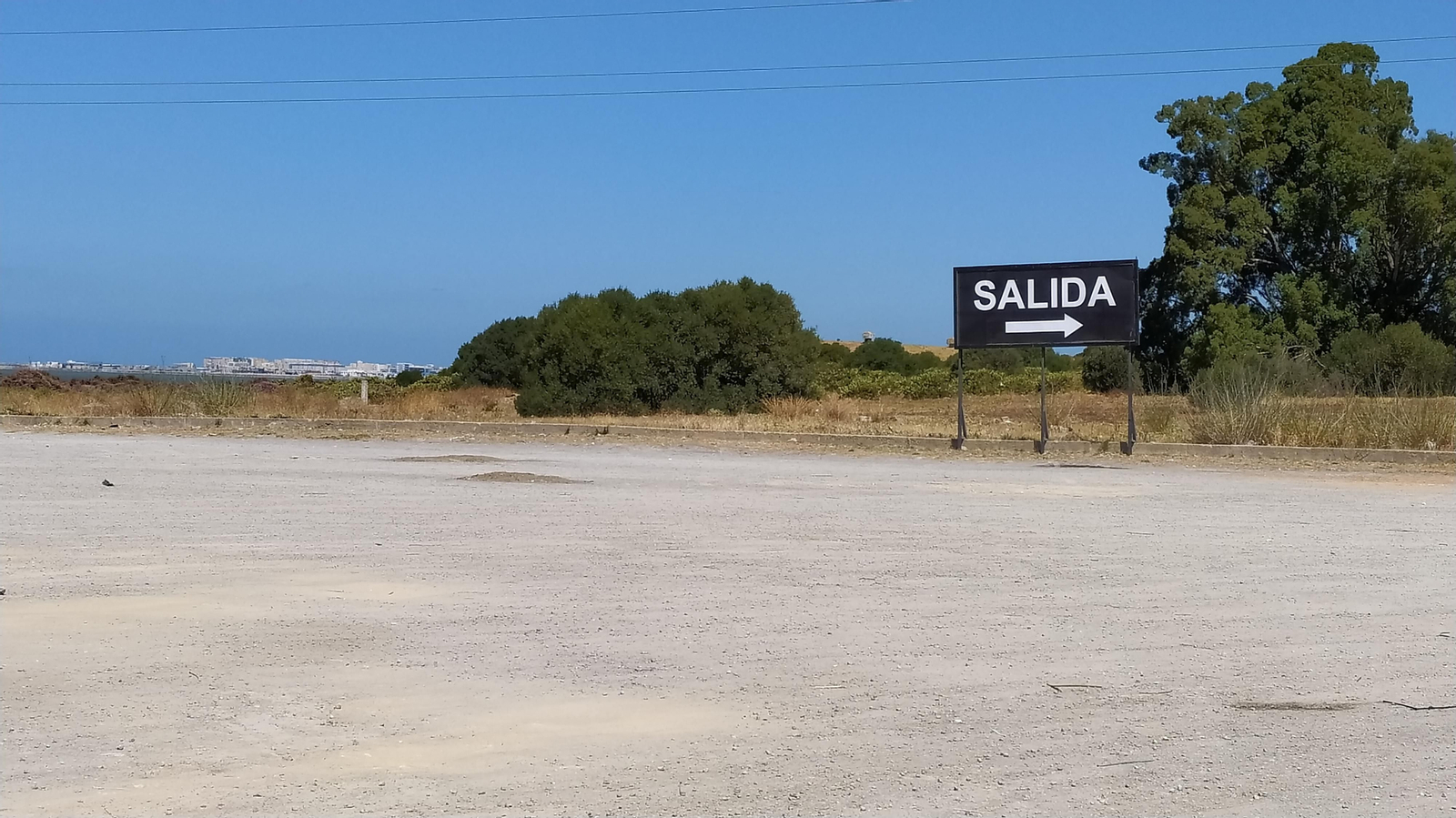 Preparativos para la Feria del Carmen en San Fernando