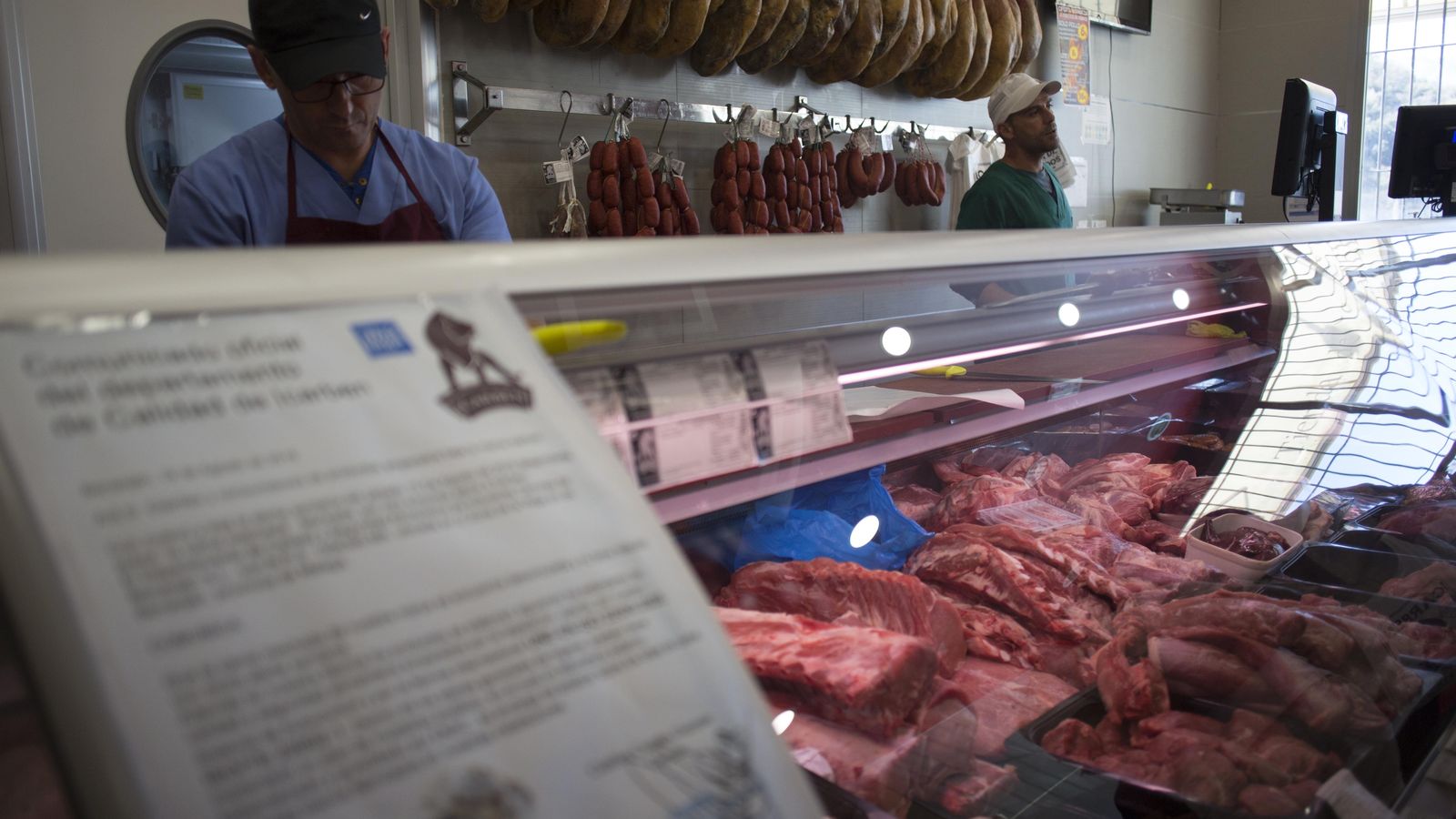 Una carnicería de Benaoján.