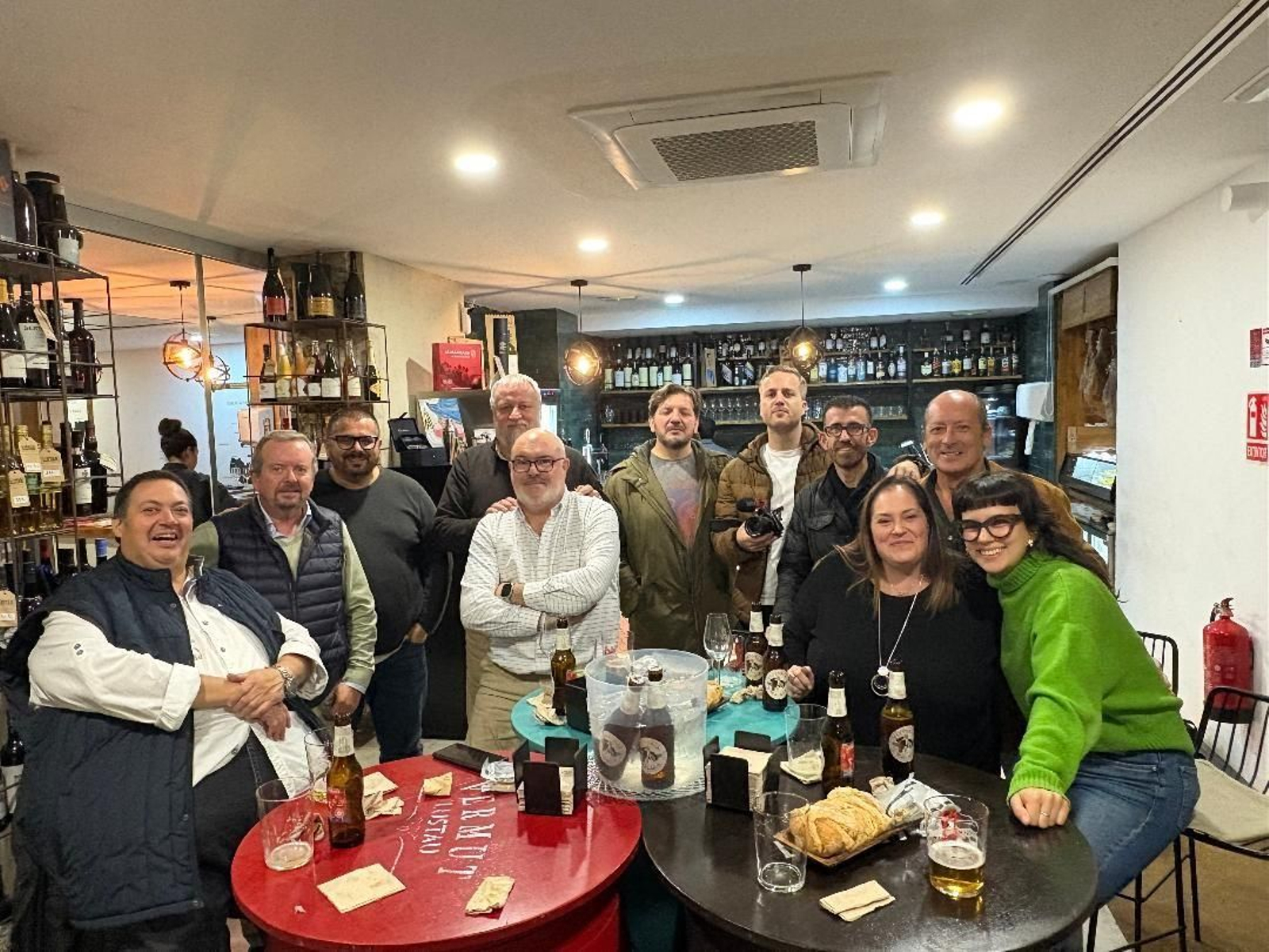 Ramón Alcedo, Román Paredes, José Pizarro, Jesús Farrujia, Pedro Oliva, Jaime Escalante, Jorge Guitián, Julio Carmona, Mary Alcedo, Lucía Shumillas y Albert Trencadís..