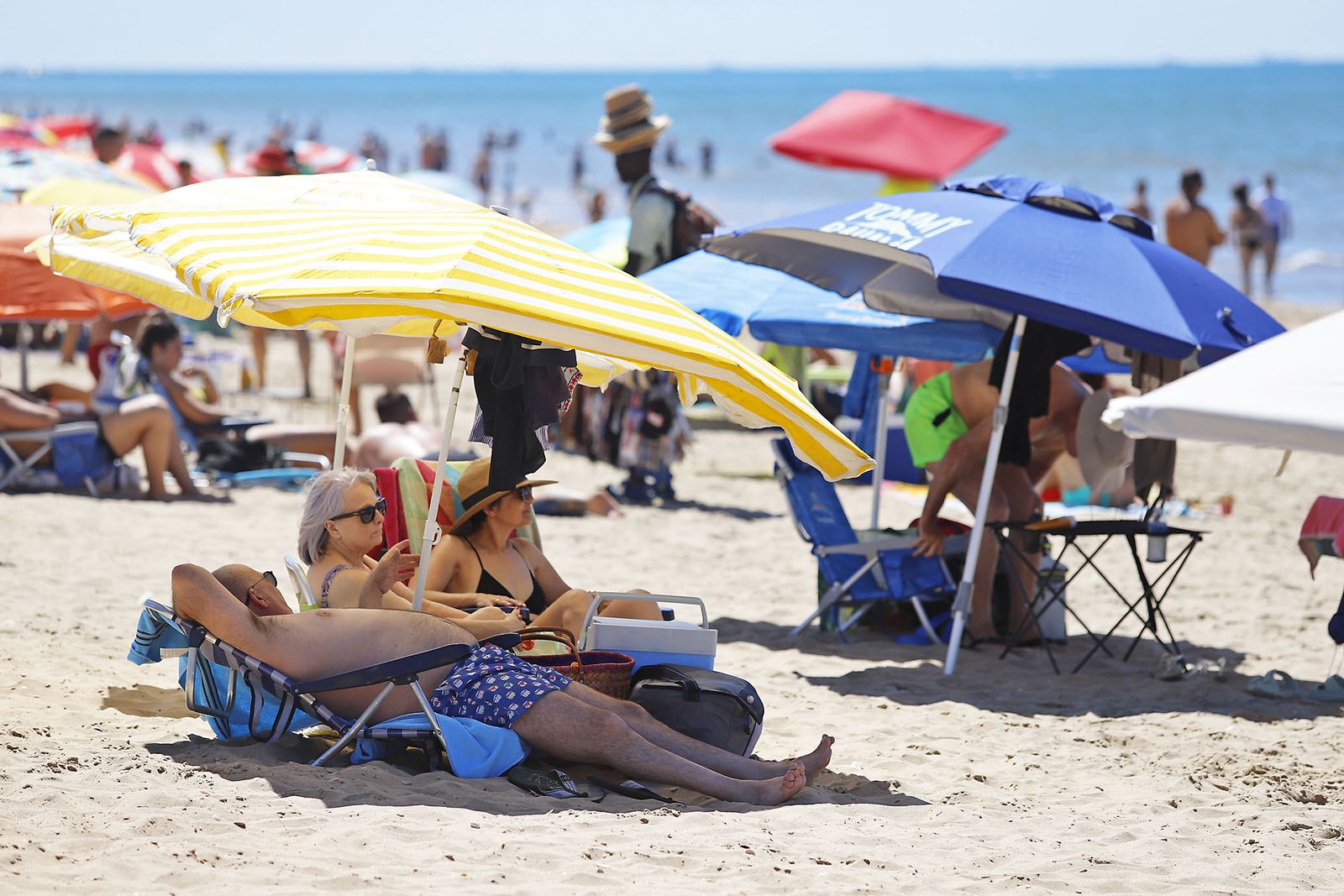 Imágenes de las playas de Huelva en el sábado 15 de agosto