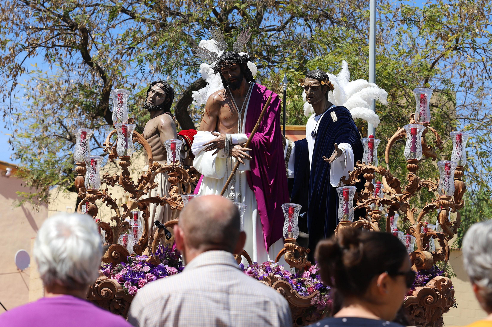Imágenes de la procesión de La Salud en Huelva