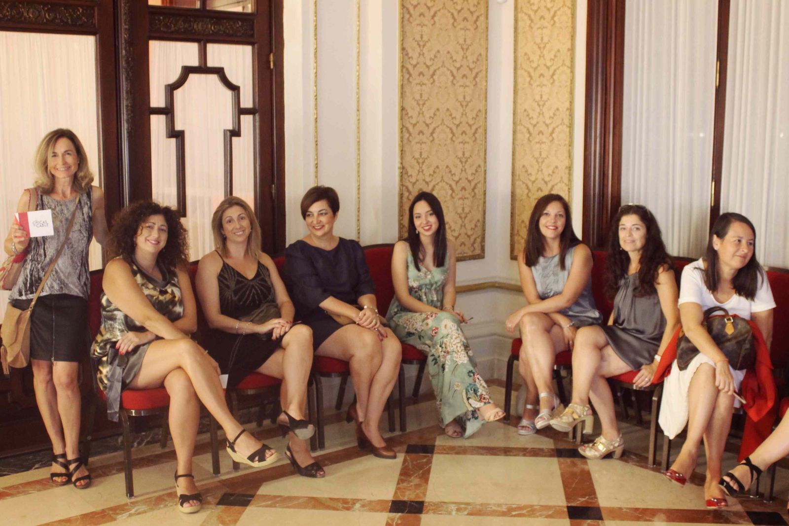 El evento de 'Las chicas del cable' al que asistieron las ganadoras de nuestro concurso