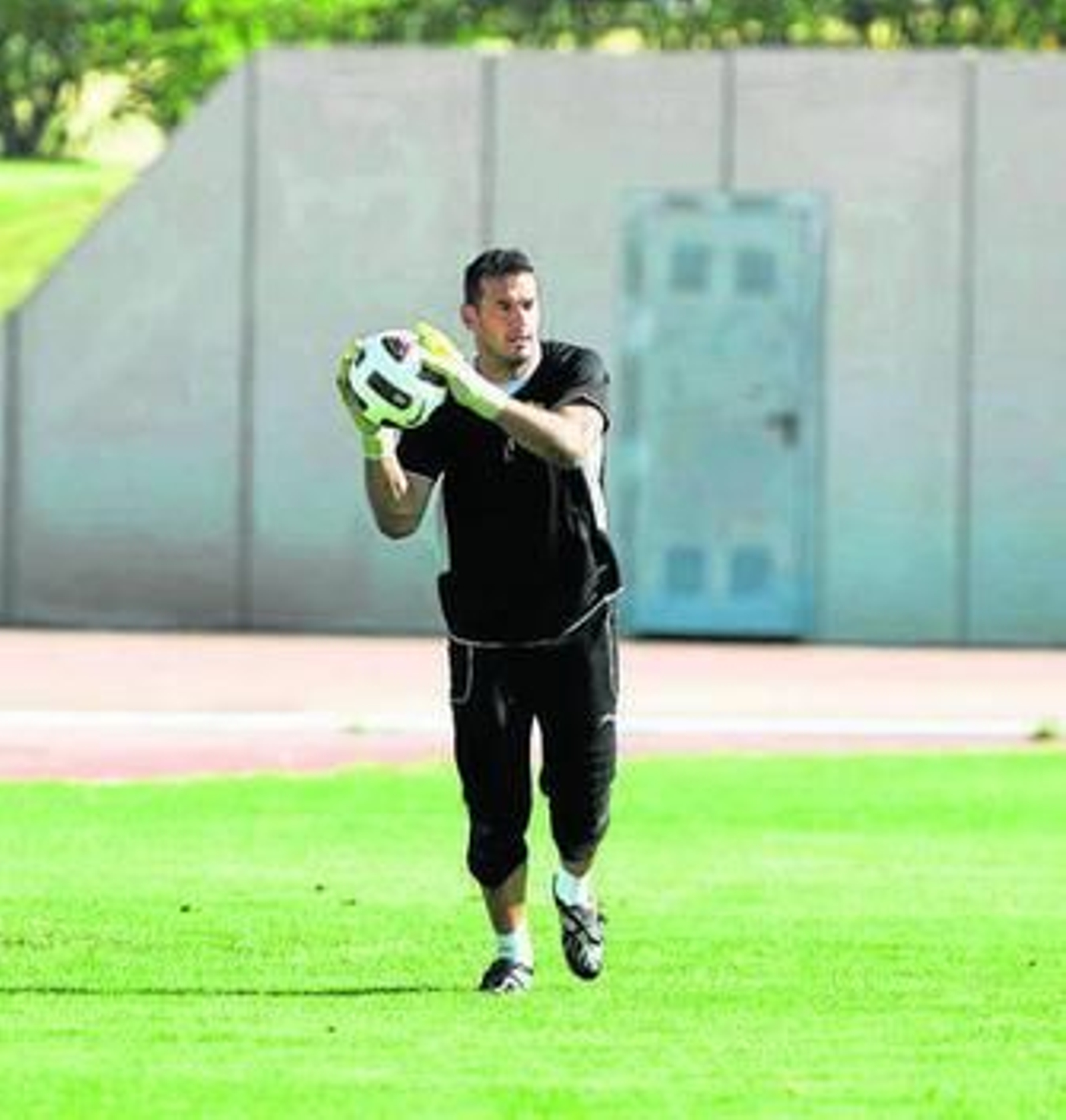 Esteban espera su oportunidad en Copa.