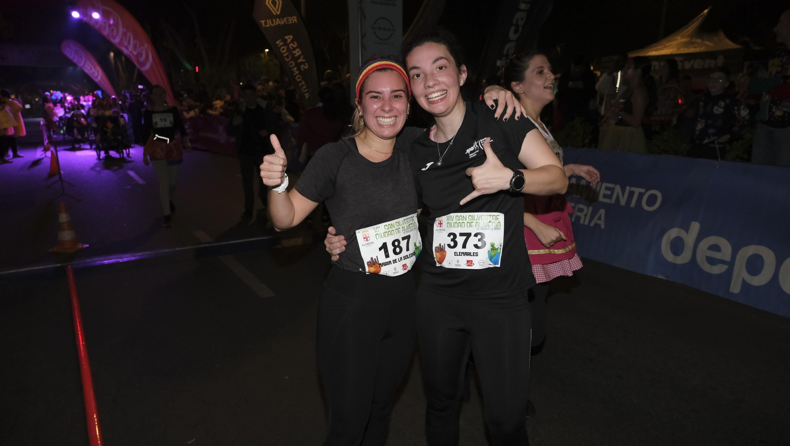 Imágenes de la XIV edición de la San Silvestre de Almería