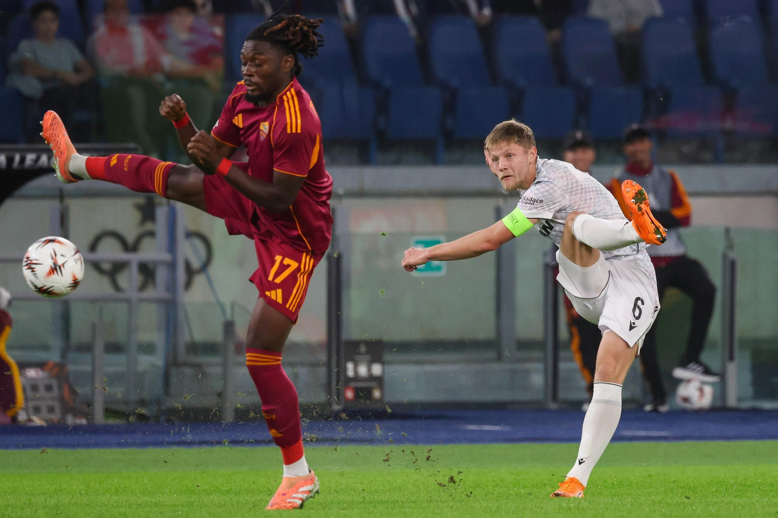 Roma-Viktoria Plzen (7).jpg