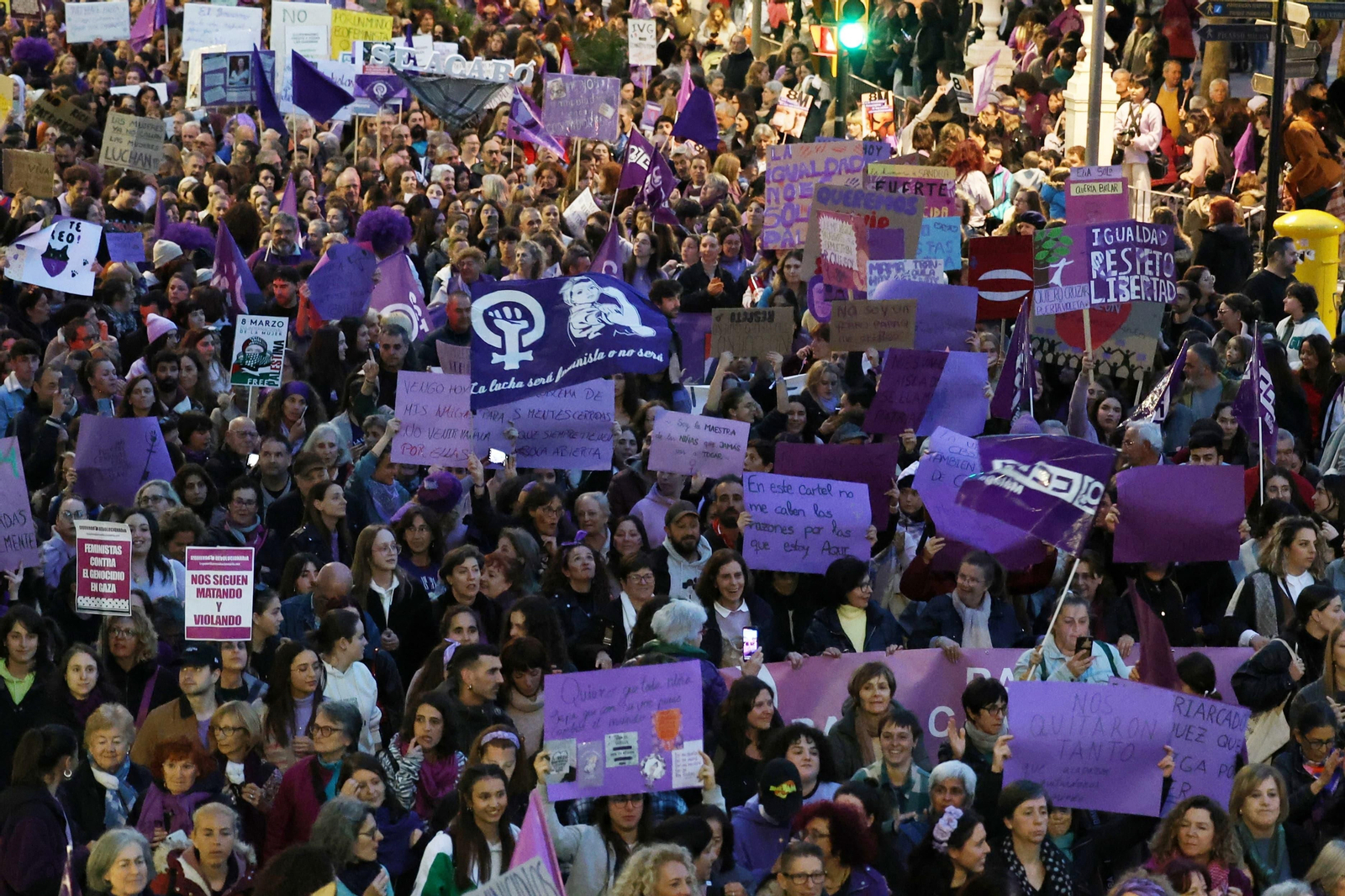 La manifestación del 8-M en Málaga, en fotos