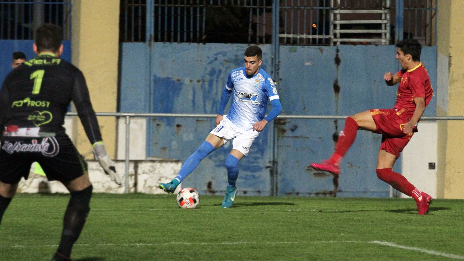 Imágenes del Xerez CD y Atco. Antoniano en La Juventud