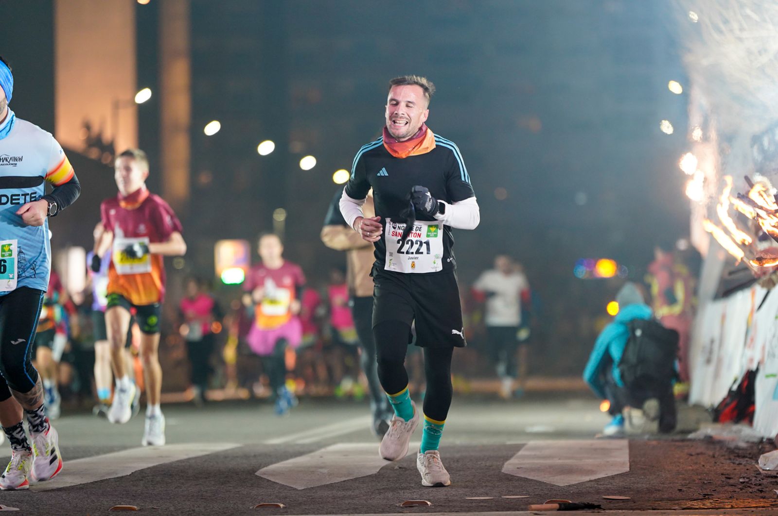 En imágenes: búscate en tu llegada a meta de la Carrera de San Antón 2026 (10)