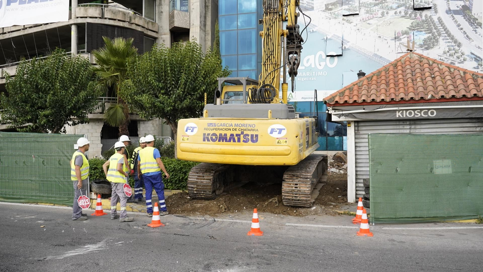 Fotografías de la demolición del edificio escalinata en Algeciras