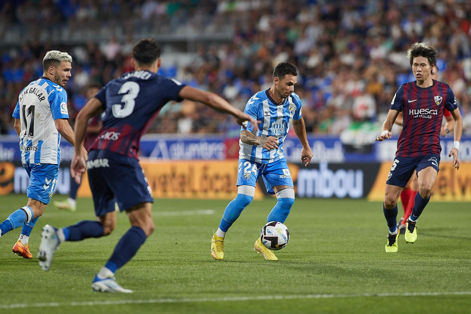 Imágenes de la derrota del Málaga CF ante el SD Huesca en El Alcoraz