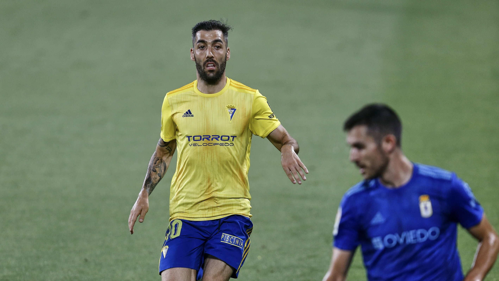 Las imágenes del Cádiz-Oviedo